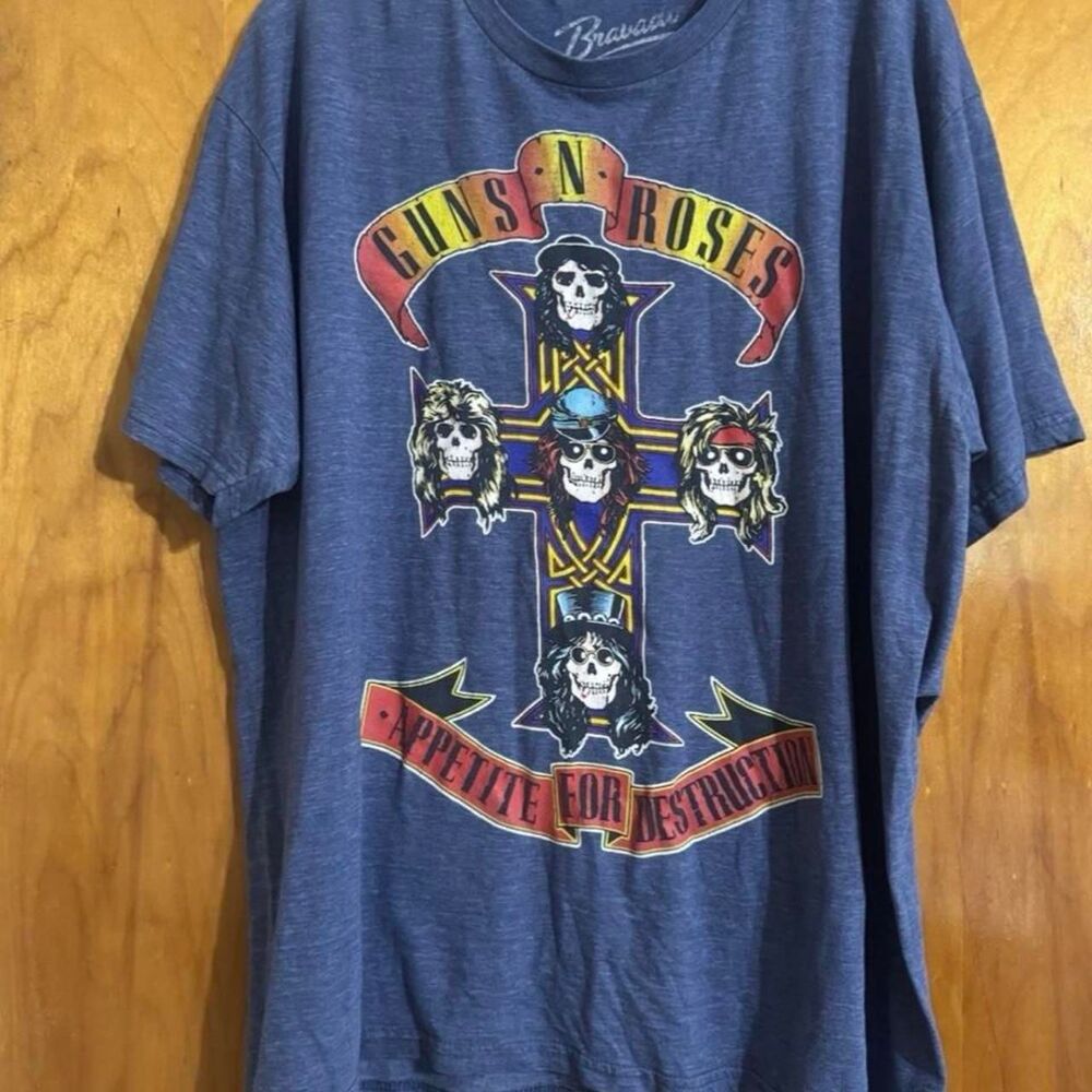 Bravado Men's Blue and Navy T-shirt